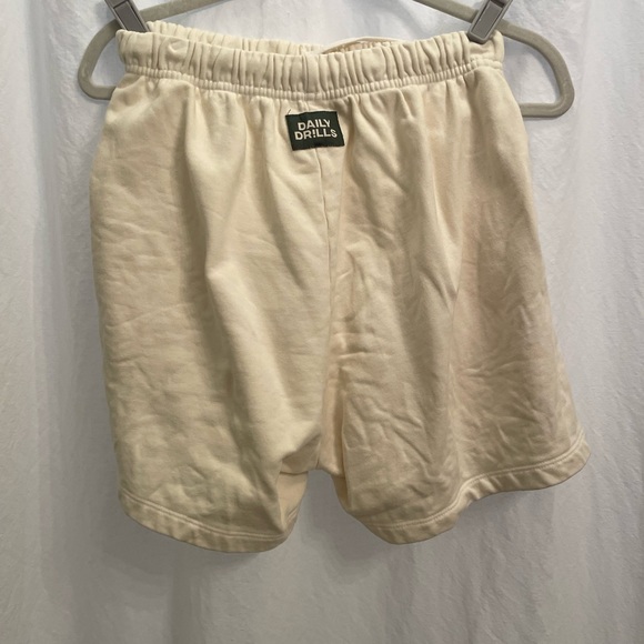 DAILY DRILLS SWEAT SHORTS - Picture 5 of 6